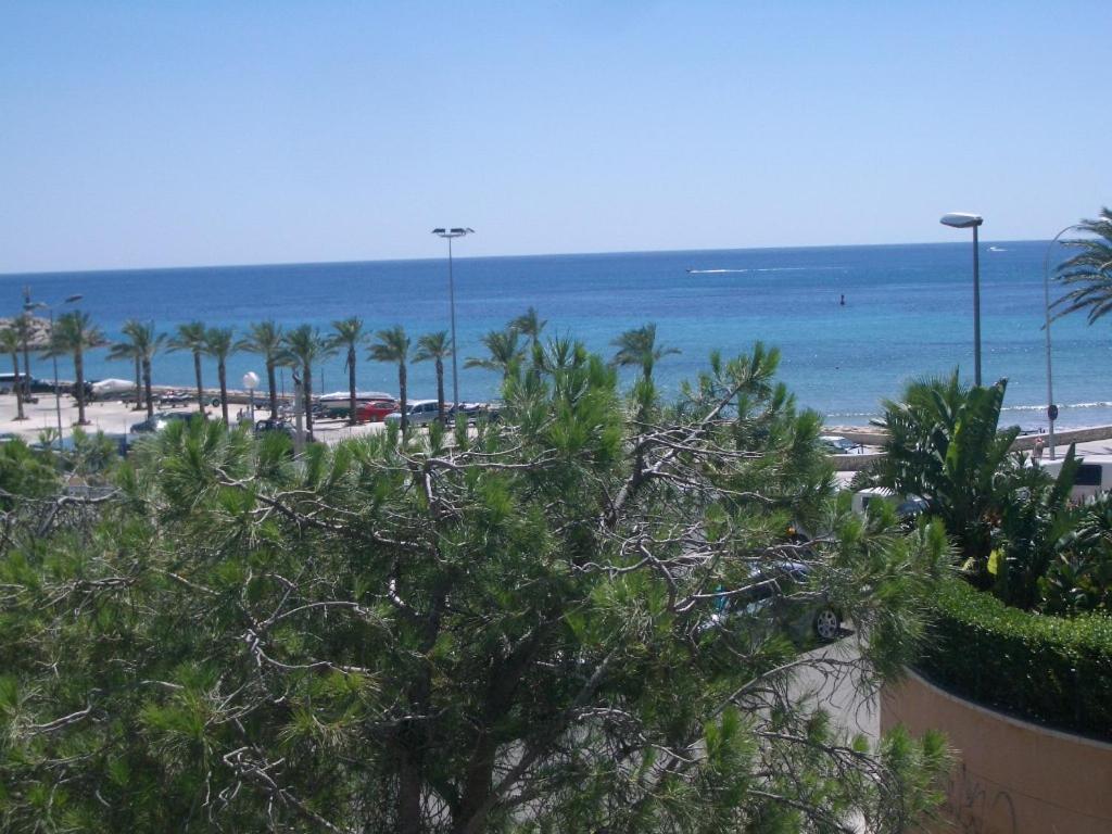 1ª Linea Reformado Y Frente Al Puerto Deportivo Firmamos Contrato Si El Cliente Lo Solicita Aunque Es Necesario Hacer La Reserva Para Poder Comunicarse Оспіталет-дель-Інфант Екстер'єр фото