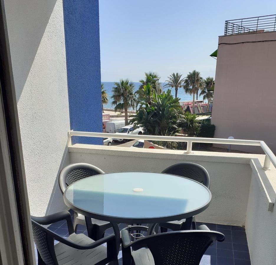 1ª Linea Reformado Y Frente Al Puerto Deportivo Firmamos Contrato Si El Cliente Lo Solicita Aunque Es Necesario Hacer La Reserva Para Poder Comunicarse Оспіталет-дель-Інфант Екстер'єр фото